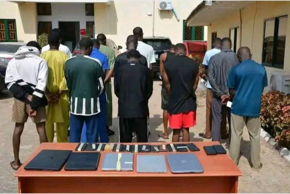 EFCC Arrests 14 Yahoo Boys in Jos